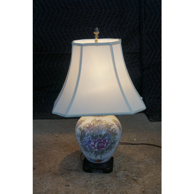Vintage Hand-Painted Floral Chinoiserie Porcelain Ginger Jar Urn Lamp Peonies For Sale - Image 18 of 18