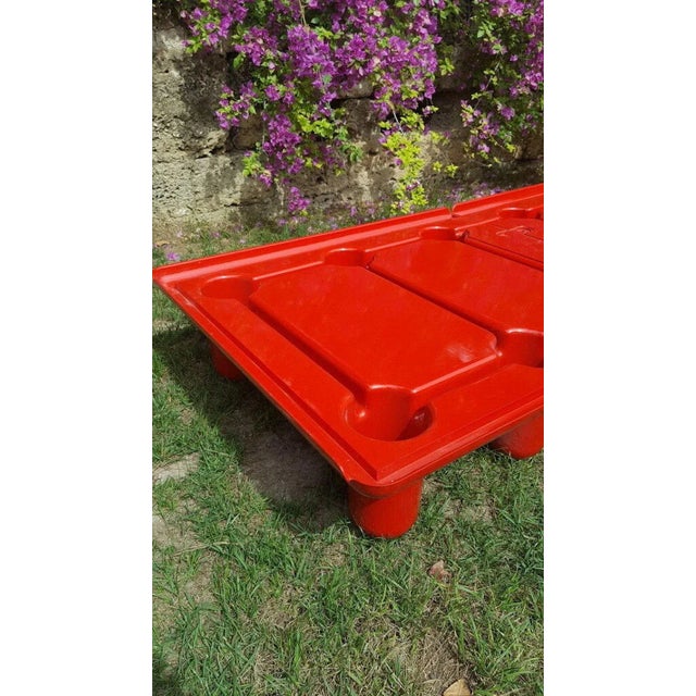 Kartell Centopiedi 4545-6 Bed by A. Locatelli P. Salmoiraghi for Kartell, 1972 For Sale - Image 4 of 12