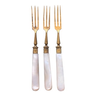 Antique 19th Century Mother-of-Pearl Handle Cocktail Forks / Hors d'Oeuvre Forks - Set of 3 For Sale