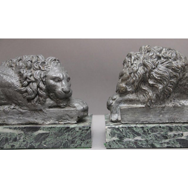1920s Grand Tour Models of Canova Lions in Marble, 1920, Set of 2 For Sale - Image 5 of 9