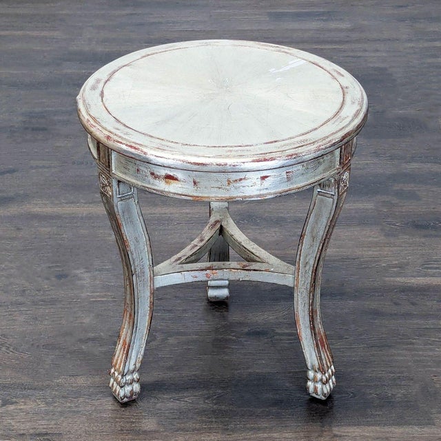 Dimensions (in): 22W x 22D x 25H.