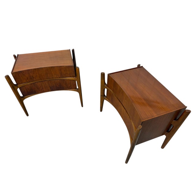 Mid 20th Century Mid-Century Swedish Modern William Hinn Sculptural Walnut Nightstands - Set of 2 For Sale - Image 5 of 9