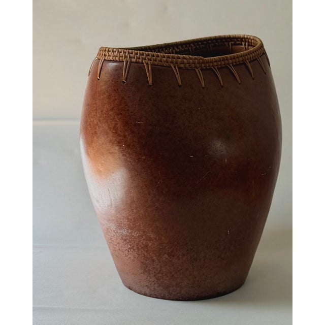 Pair of Vintage Indonesian Ceramic Vessels With Hand-Woven Rattan Rim For Sale In Los Angeles - Image 6 of 18