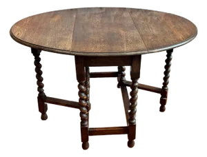 19th Century English Oak Twisted Barley Table