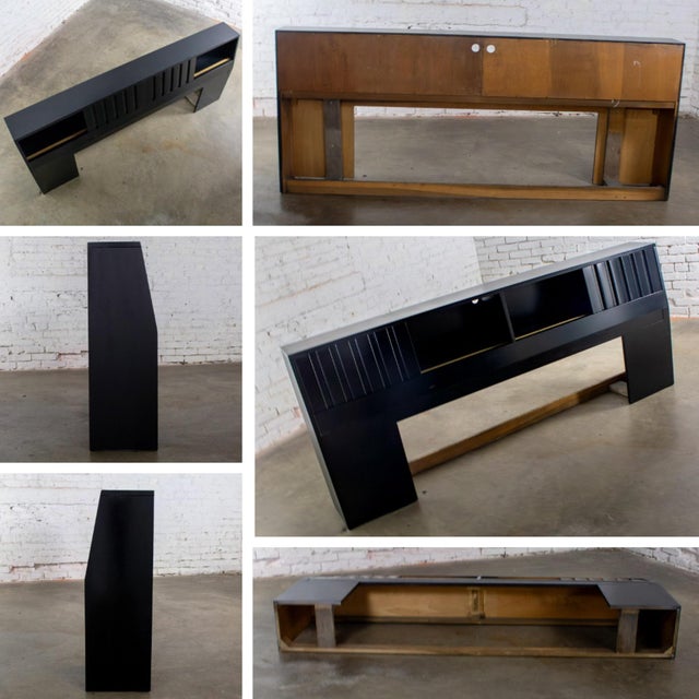 Mid-20th Century MCM King Size Bookcase Headboard by Sligh Furniture Cross Country Line With Black Painted Frame For Sale - Image 10 of 18