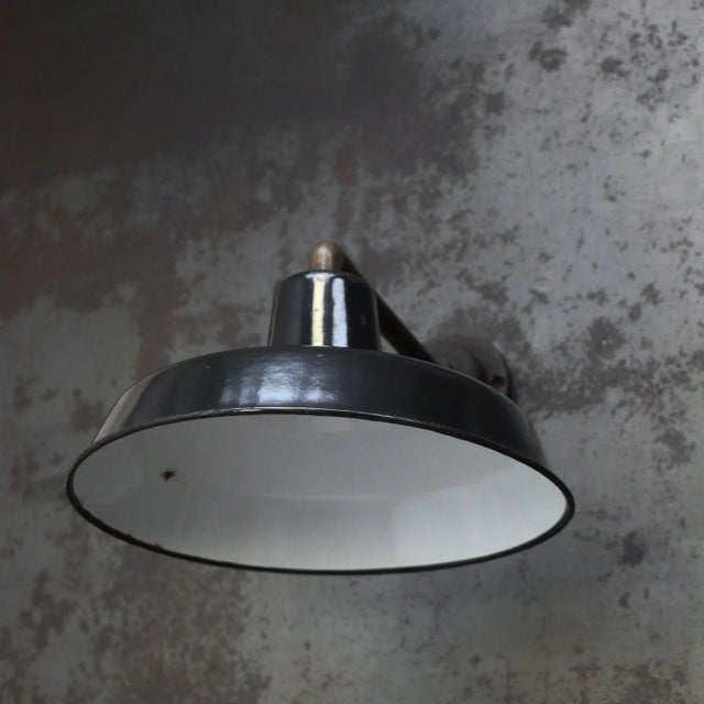1950s Vintage Industrial French Wall Light in Black Enamel and Cast Iron For Sale - Image 5 of 6