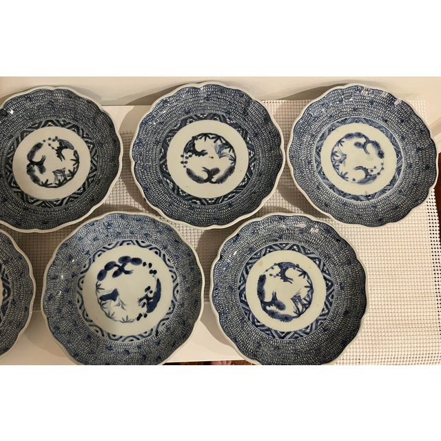 Antique Blue and White Plates - Set of 11 - Scalloped Edge - 8.25" Round - End Edo or Beginning Meiji Period For Sale - Image 6 of 18