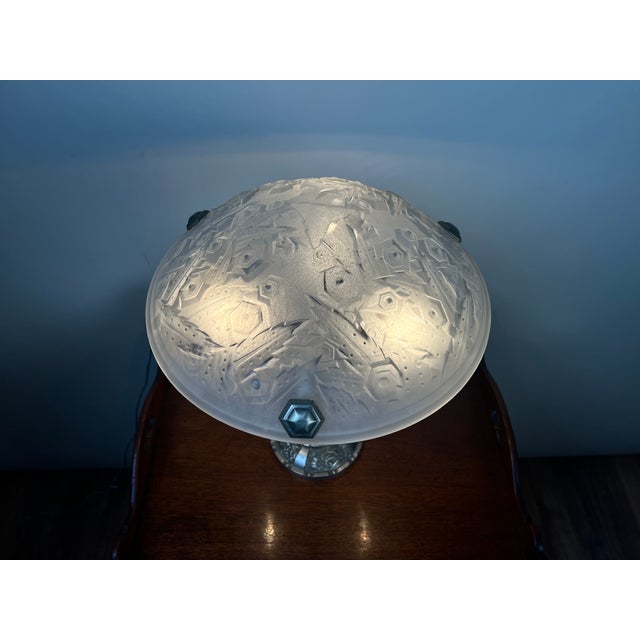 Vintage French Art Deco Frosted Glass Table Lamp by Muller Frères Lunéville C. 1920 For Sale - Image 12 of 13
