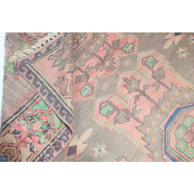 Beige Semi-Antique Caucasian Sumak Kilim – Handwoven Tribal Flatweave With Medallion and Geometric Borders -6' 2'' X 10' 6'' For Sale - Image 8 of 13