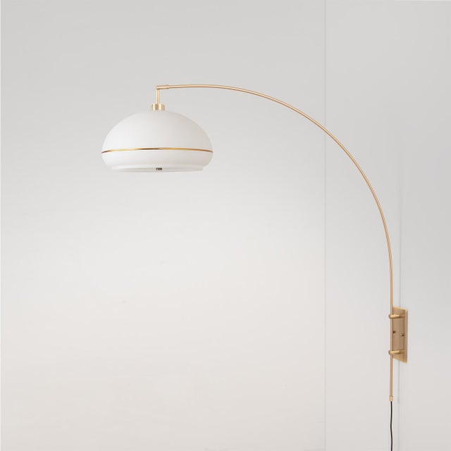 Mid-Century Modern 1960s Morelli Brass Wall Sconce by Nova of California - White Lucite Shade With Weathered Brass Stripe For Sale - Image 3 of 5