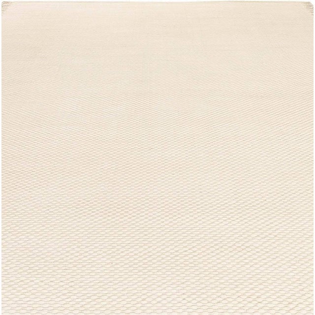 High-Quality Modern Solid Beige Flat-Weave Wool Rug by Doris Leslie Blau For Sale - Image 4 of 8