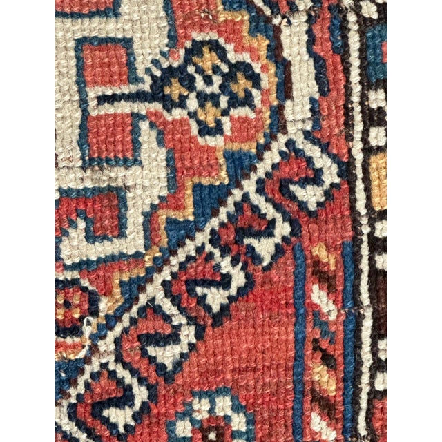 Small Bag Face Qashqai Rug, 1890s For Sale - Image 9 of 18