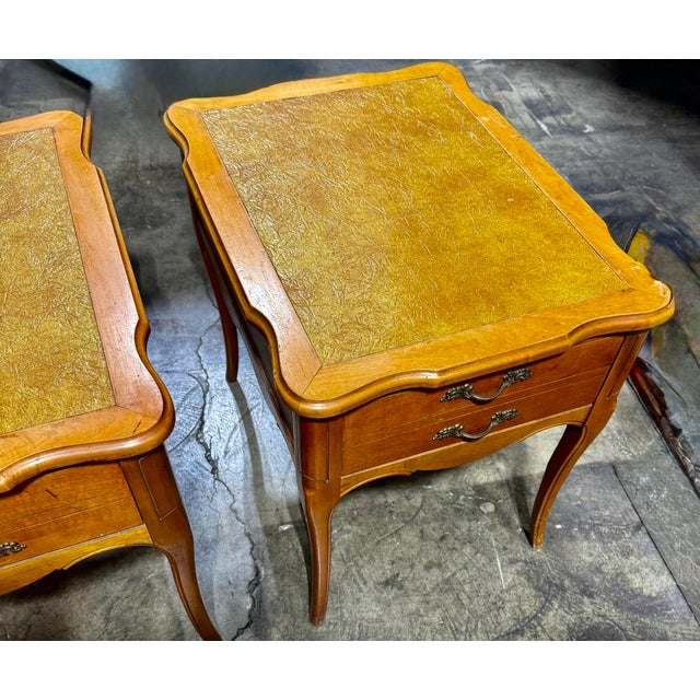 Wood Mid 20th Century Hammary French Provincial Side Tables For Sale - Image 7 of 12