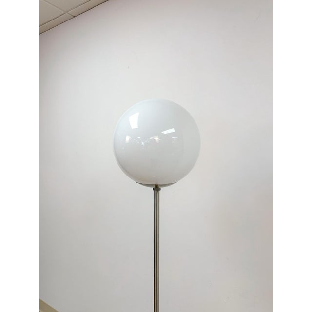 Metal Chrome Lollipop Table Lamp Vintage MCM White Tinted Top Space Age Lighting For Sale - Image 7 of 8