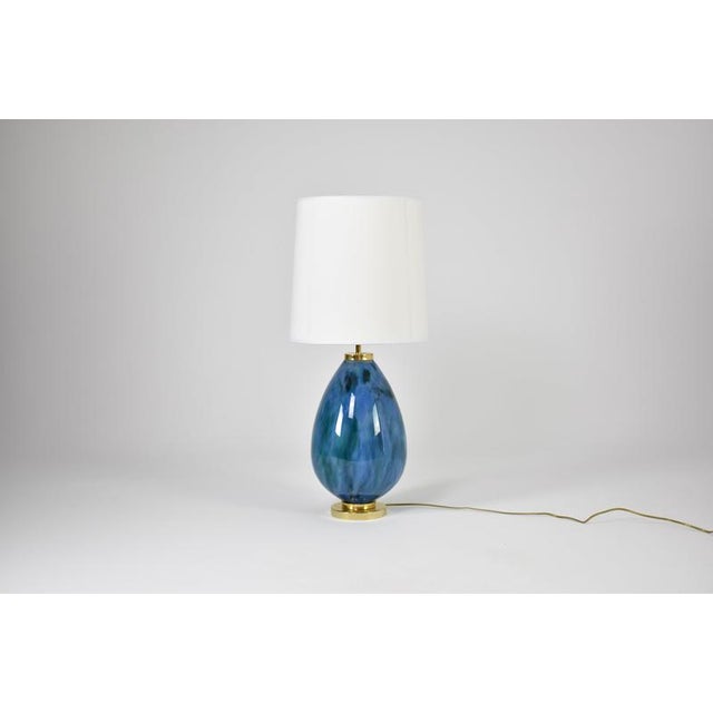 Capri Marea Table Lamp in Brass and Fabric by Jonathan Amar Studio For Sale - Image 14 of 17