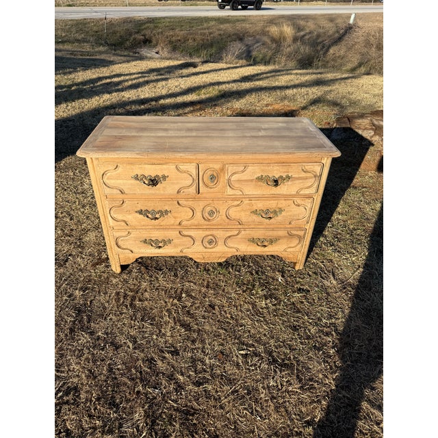 19th Century Louis XV Walnut Bleached Chest of Drawer / Commode For Sale - Image 11 of 11