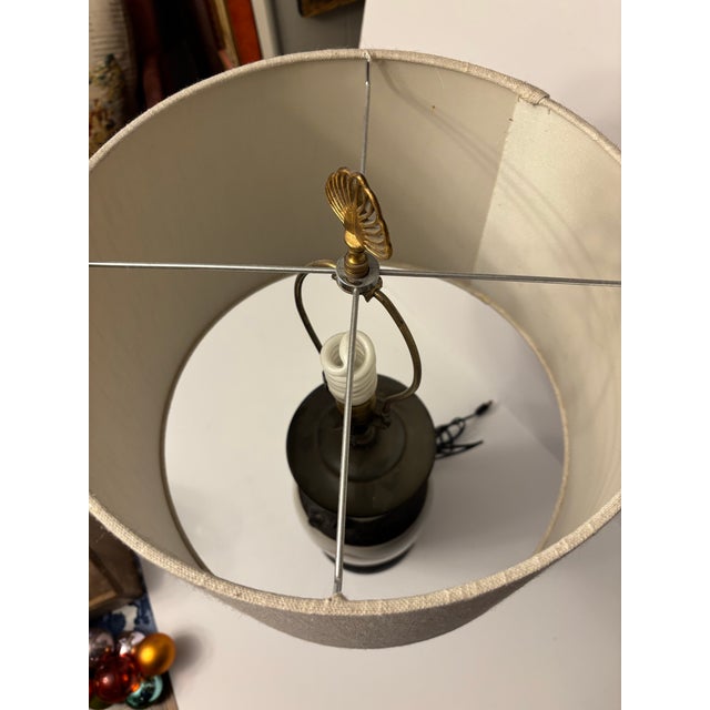 Beige Vintage Asian Motif Table Lamp For Sale - Image 8 of 12