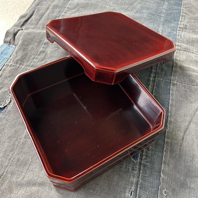Japanese Wooden Urushi Lacquer Box with Lid, 1920s For Sale - Image 10 of 14