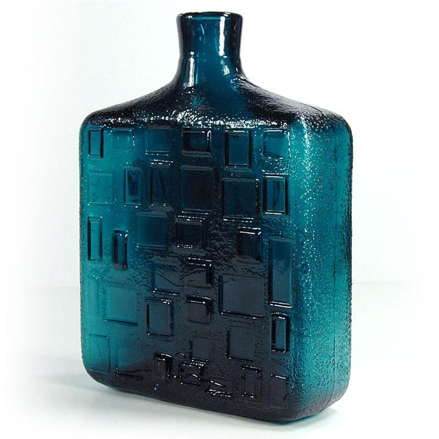Brutalist Brutalist Blue Glass Bottle from Empoli, 1960s For Sale - Image 3 of 11
