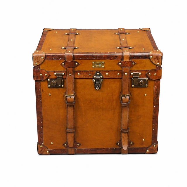 Not Yet Made - Made To Order Handmade Leather Storage Trunk Side Table, Vintage English Belted Chest, Tan Leather Occasional Table, Brass Hardware Campaign Furniture For Sale - Image 5 of 8