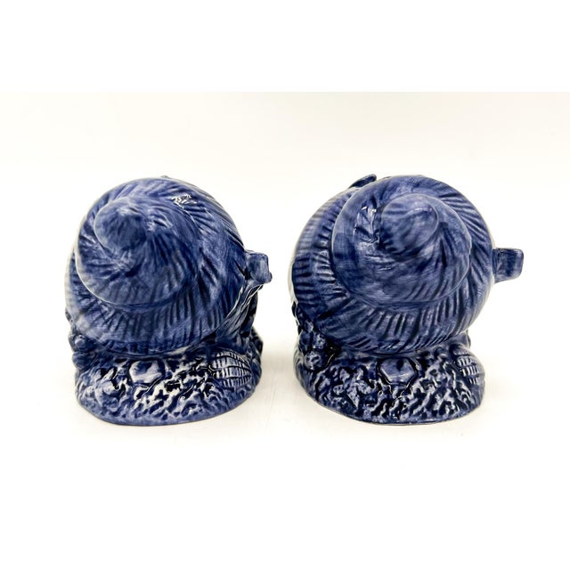 Bordallo Pinheiro Late 20th Century Baum Bros “Style Eyes” Blue Seashell Salt & Pepper Shaker Set – Coastal / Nautical For Sale - Image 4 of 13