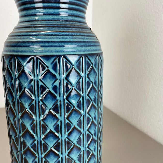 Large Brutalist Fat Lava Ceramic Vase from Carstens Tönnieshof, Germany, 1970s For Sale - Image 15 of 18