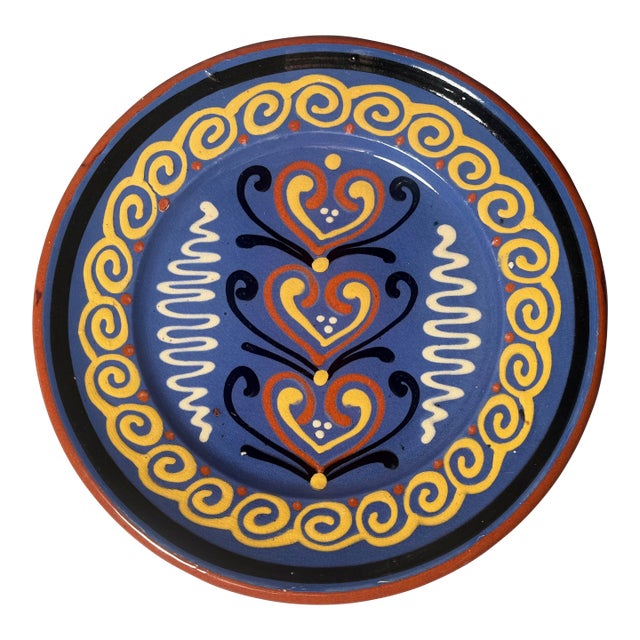 Talavera Mexican Plate Hearts & Scallops Majolica Pottery Signed C Hand Painted For Sale