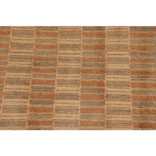 1980s 1980s Boho Chic Gabbeh Brown/Beige Wool Rug - 10'0" X 13'4" For Sale In New York - Image 6 of 9