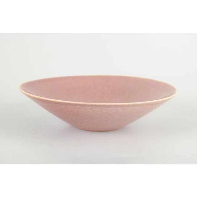 Low Matte Pink Glazed Ceramic Bowl attributed to Drejangruppen, Sweden, 1970s For Sale - Image 4 of 5