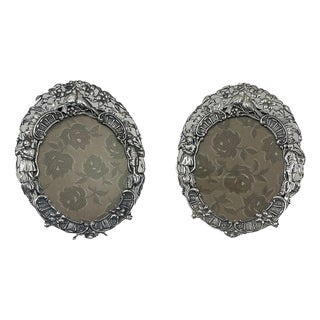 Dutch Silver Photo Frames by Gebr. Niekerk, B. Dijkstra, Groningen, 1915, Set of 2 For Sale