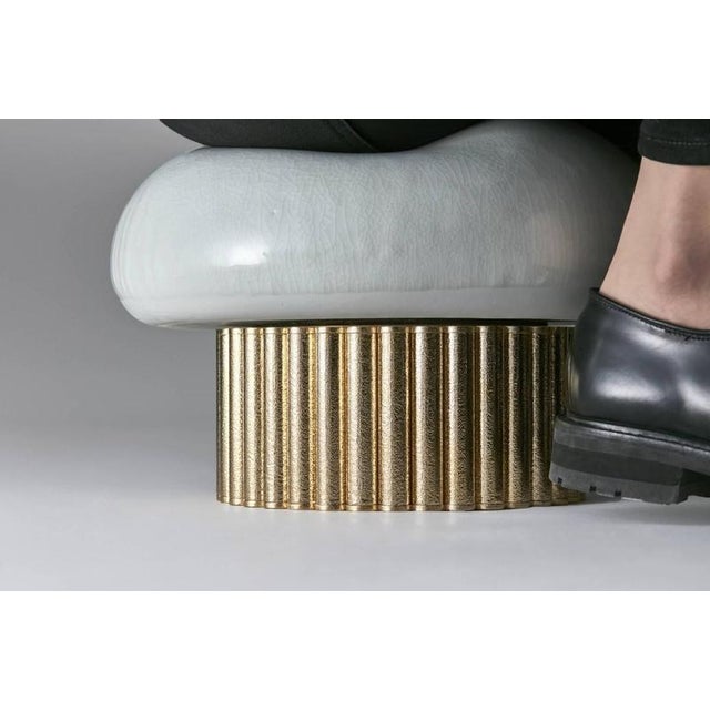 Round merveilleux 01 stool by jennifer midoz dimensions: ø 33 x h 28 cm materials: glazed ceramic and pale gold on...