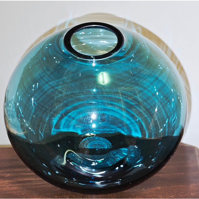 Contemporary Studio Glass Gradient Vase in Teal and Charcoal For Sale In Pittsburgh - Image 6 of 12