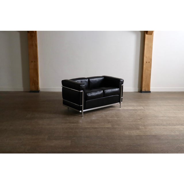 Metal LC2 2-Seater Sofa by Charlotte Perriand and Le Corbusier for Cassina, 1965 For Sale - Image 7 of 15