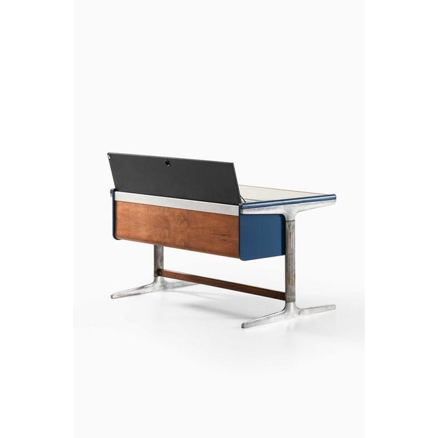 Mid-Century Desk in Aluminum, Lacquer, Laminate and Teak attributed to George Nelson, 1960s For Sale - Image 9 of 11