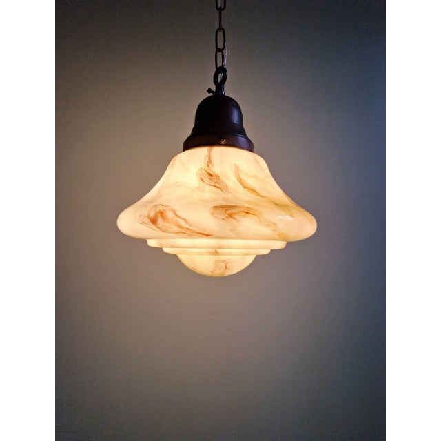 Art Deco Pendant Light in Marbled Opaline Glass from Scailmont Glassworks, Belgium, 1920s-1930s For Sale - Image 4 of 15