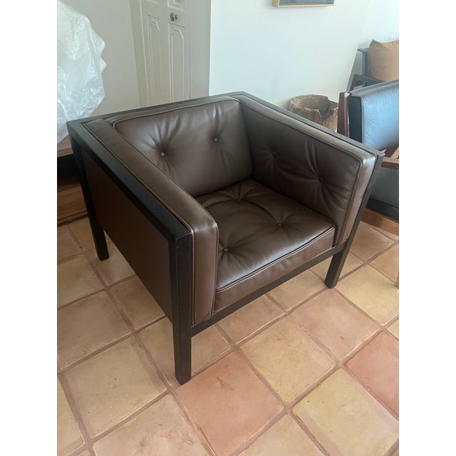 Herman Miller Herman Miller Cube Leather Chair For Sale - Image 4 of 6