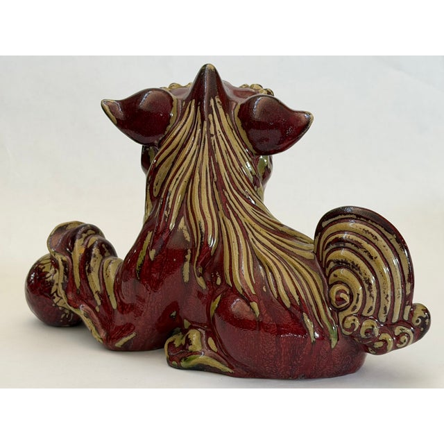 Vintage Shiwan Pomegranate Red Foo Dog For Sale In Chicago - Image 6 of 15