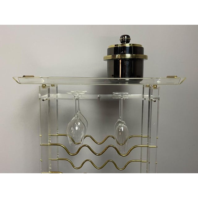 Sculptural Acrylic Glass and Brass Wine Rack by David Lange. France, 1970s For Sale - Image 8 of 13