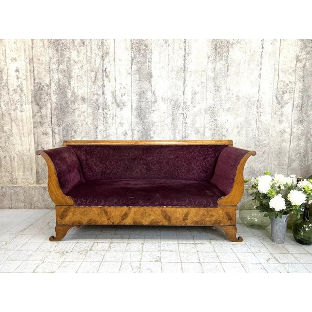 Art Deco Violet Jacquard Velvet and Walnut Wood Canape Sofa For Sale - Image 10 of 10