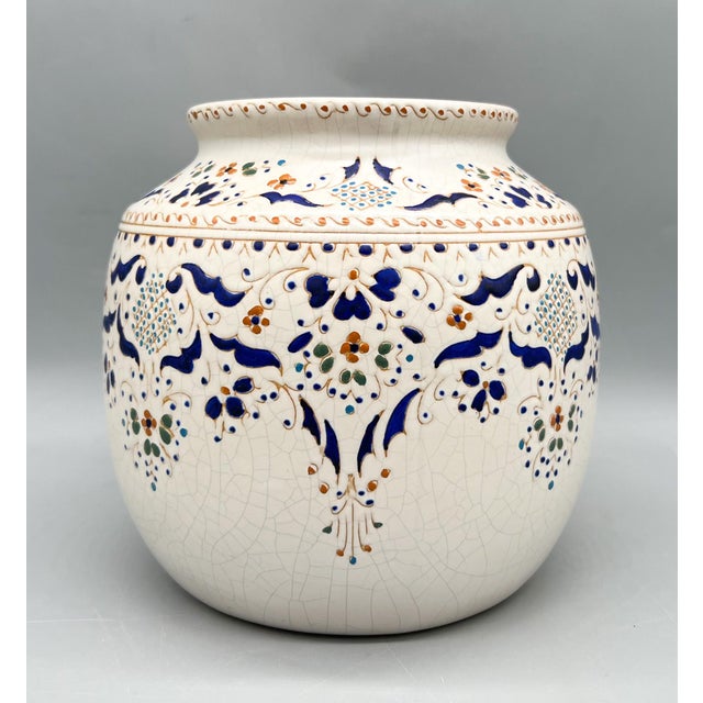 Vintage Arauco Antiqua Chile Hand-Painted Crackle Glaze Pottery Vessel / Vase – Folk Floral Motif For Sale - Image 12 of 12
