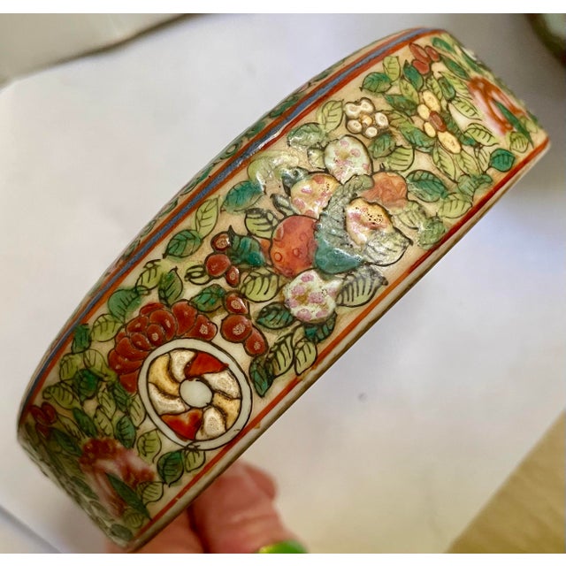 Ceramic Mid 20th Century Chinese Export Porcelain Rose Medallion Covered Domed Lidded Jar Box For Sale - Image 7 of 11