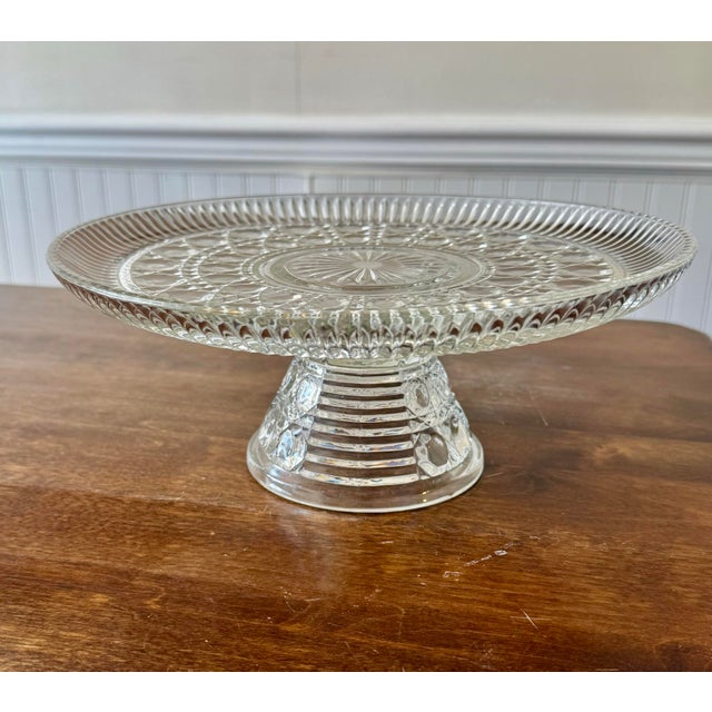 Traditional Windsor Pattern Cake Stand For Sale - Image 3 of 12