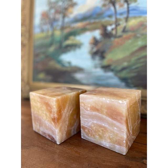 Gemstone Pair of Mid-Century Italian Peach Onyx Cube Bookends, Estimated 1960s-70s. For Sale - Image 7 of 9