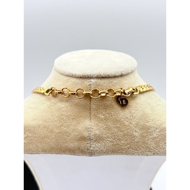 Mid-Century Modern Christian Dior 1970s Gold‑Tone Necklace With Black Enamel & Crystal Pendant For Sale - Image 3 of 8