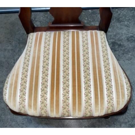 Late 20th Century Solid Mahogany Traditional Style Splat Back Dining Side Chair For Sale - Image 9 of 10