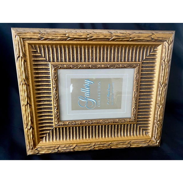 Gold Vintage Traditional Gold Toned Wood Reed & Leaf Hollywood Regency Style Crystal Art Gallery Frame 5 X 7. For Sale - Image 8 of 8