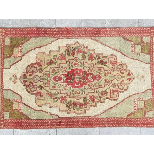 1960s Decorative Handknotted Vintage Rug For Sale - Image 9 of 11