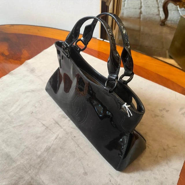 Black 21st Century Perfect Condition Patent Black Leather Hand-Bag by Cartier For Sale - Image 8 of 18