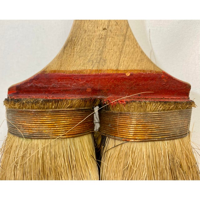 Vintage Pair of Victory Brand Boar’s Hair Artists/ Paint Brushes From