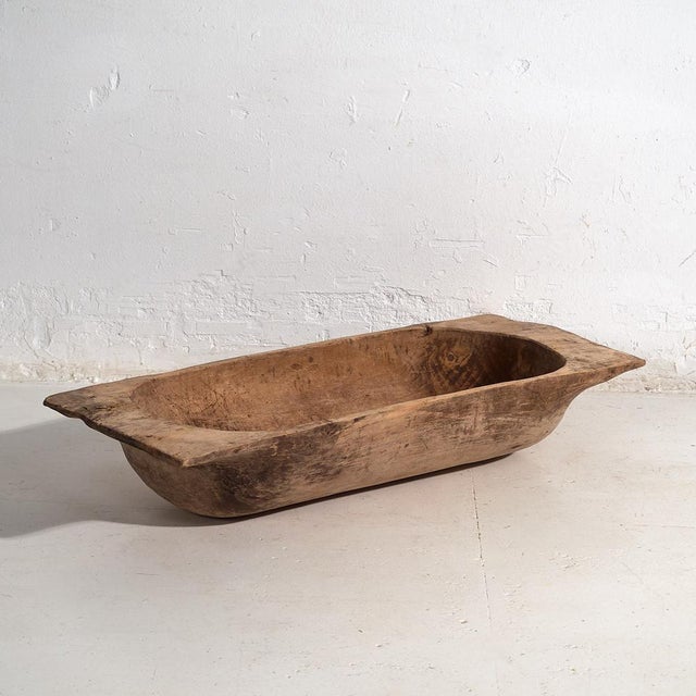 Rustic Antique Wood Tray, 1900 For Sale - Image 3 of 14